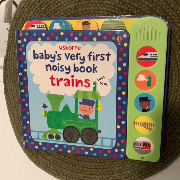⭐️ Usborne Baby’s Very First noisy book “Trains”! EUC!! ⭐️ - Picture 1 of 2